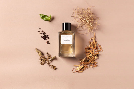 Essential Parfums Bois Impérial : avis, notes olfactives (le boisé culte)