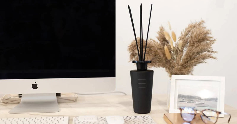 Parfums pour le bureau : 5 sillages discrets et élégants