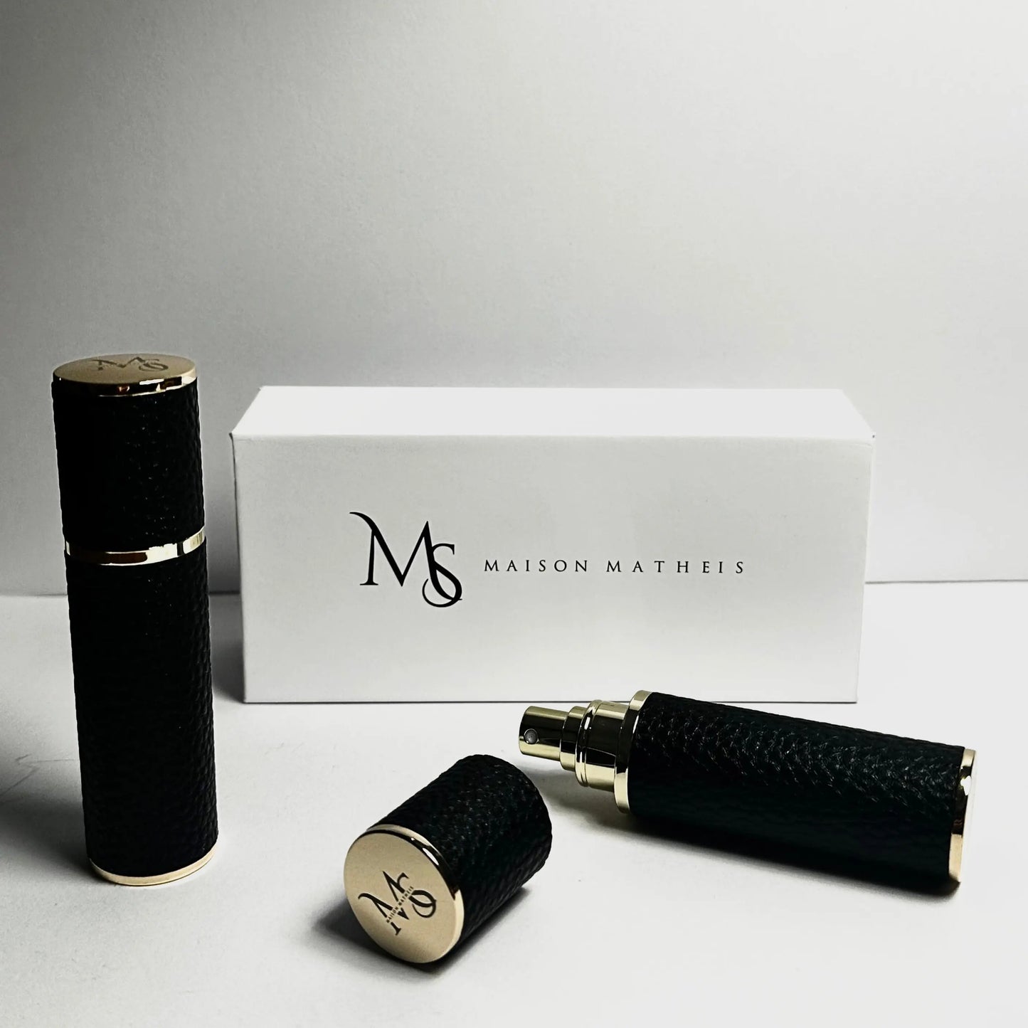 Échantillon Décant Parfum de niche - Coffret écrin cuir noir 10ml - Format voyage - Maison Matheis