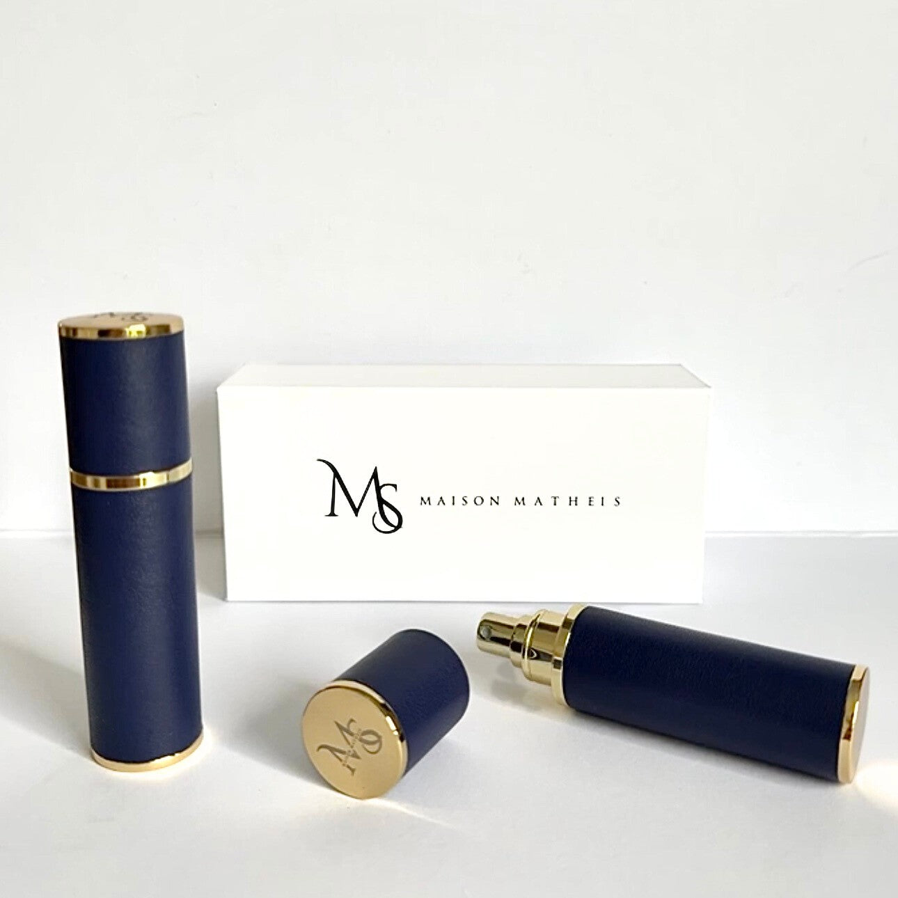 Échantillon Décant Parfum de niche - Oman Luxury Caden - Eau de Parfum - Coffret écrin cuir 10ml - Édition limitée Bleu - Format voyage - Maison Matheis
